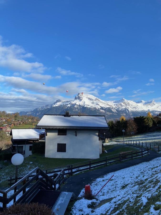 Megeve Le Sapin Bat A Megève Exterior foto