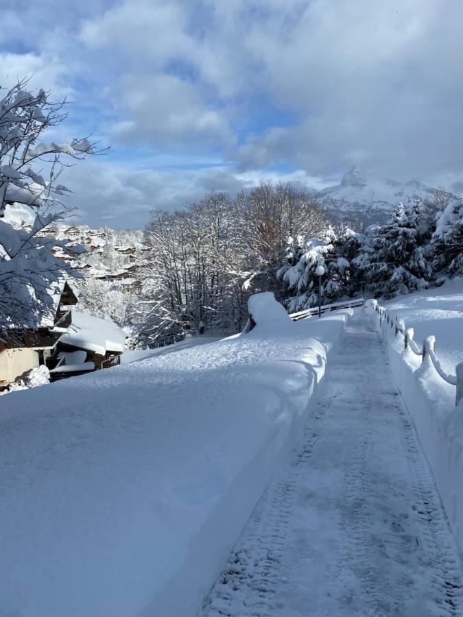 Megeve Le Sapin Bat A Megève Exterior foto
